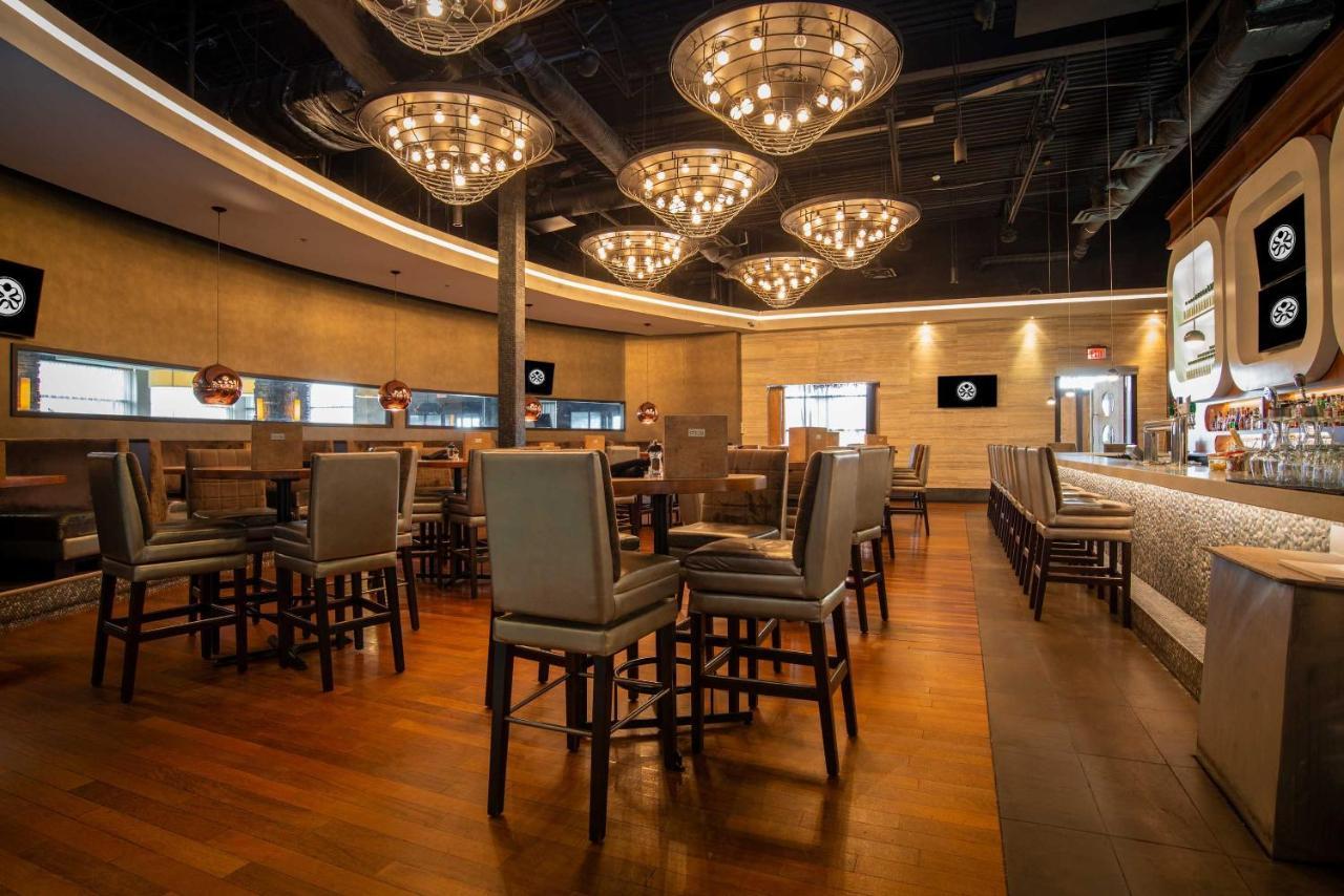 Sandman Signature Vancouver Airport Hotel & Resort Ричмонд Екстер'єр фото